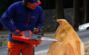 チェンソー彫像.#2